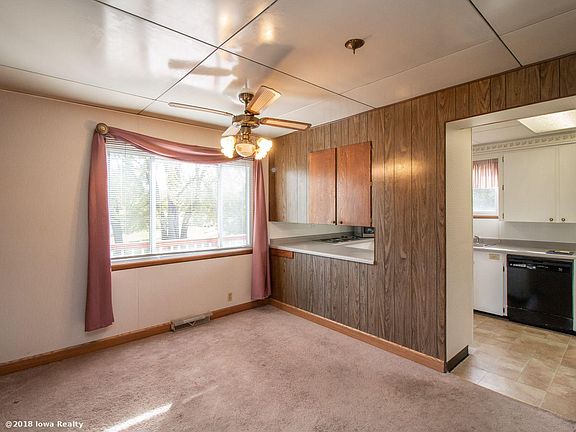 5th image of 6894 NW 95th Ct