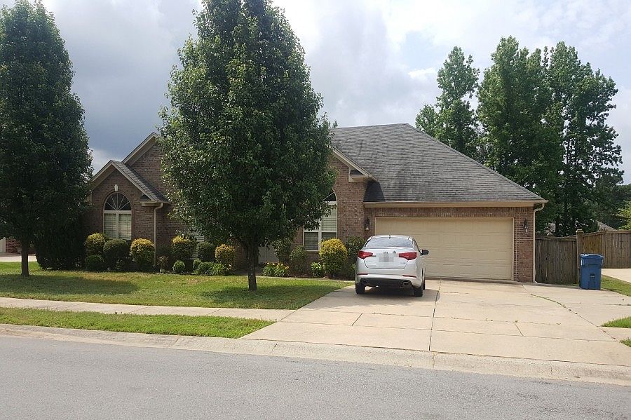 1st image of 503 Grant Dr