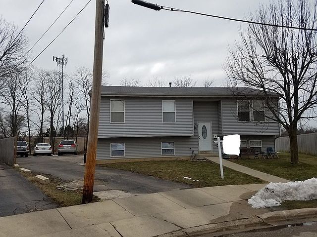 2nd image of 1278 W Paul St