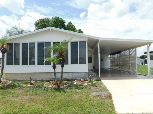 1510 Ariana St #220, Lakeland, FL 33803
