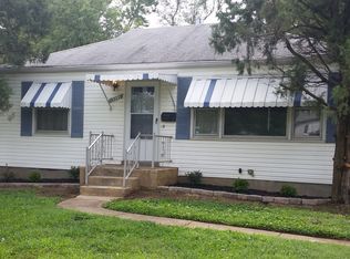 8322 Whitewater Dr, Saint Louis, MO