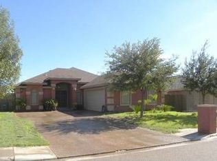 2045 Buenos Aires Dr, Laredo, TX 78045