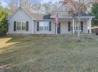 4392 Overlook Dr, Acworth, GA 30101