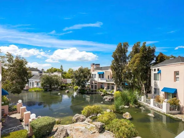 799 Lakeshore Dr, Redwood City, CA 94065