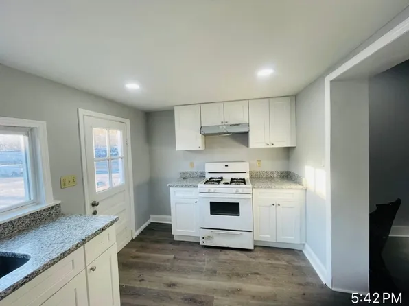 810 Unetta Ave, Baltimore, MD 21229