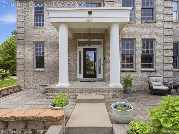 4th image of 7305 Heron Way