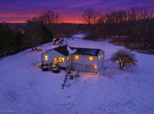 2196 Congress Lake Rd, Mogadore, OH 44260