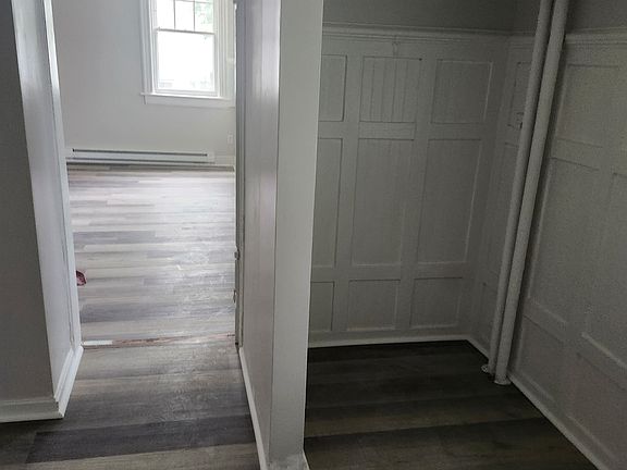 2nd image of 111 S Lake Ave APT 2