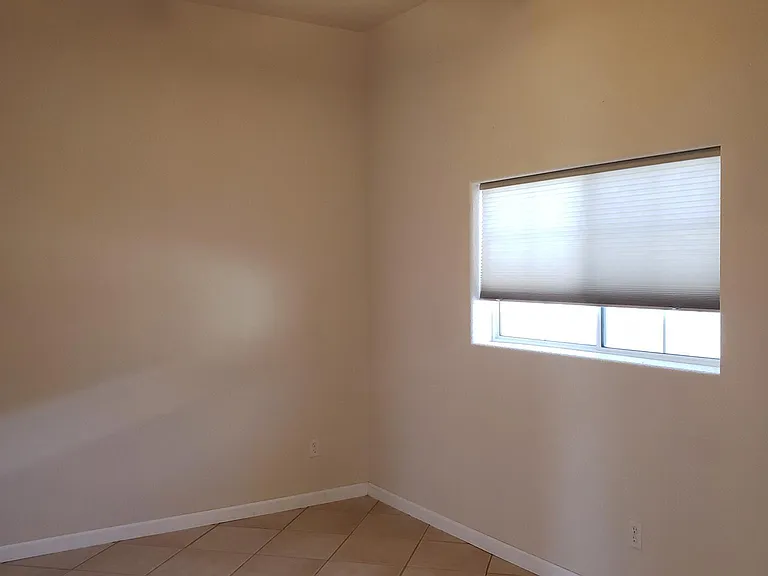 10277 S Winter Ave — Photo 5