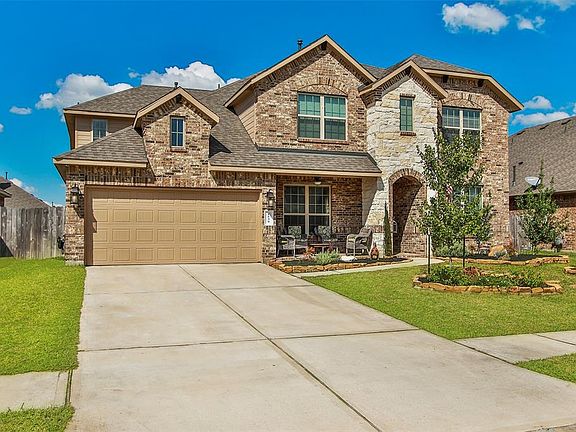 3rd image of 1539 Heartwood Dr