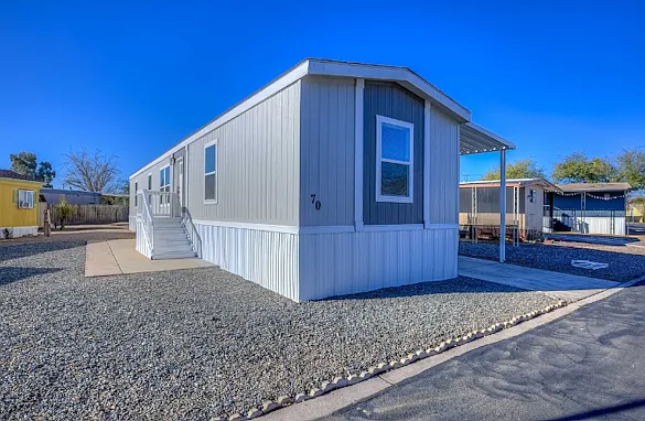 Building Photo - Silverlake Estates MHC