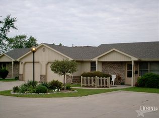 1127 Southampton Dr, Decatur, IN 46733