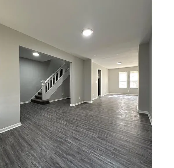 500 N Edgewood St — Photo 1