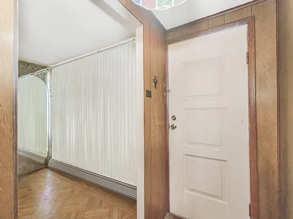 2215 West 6th Street image 20 of 28