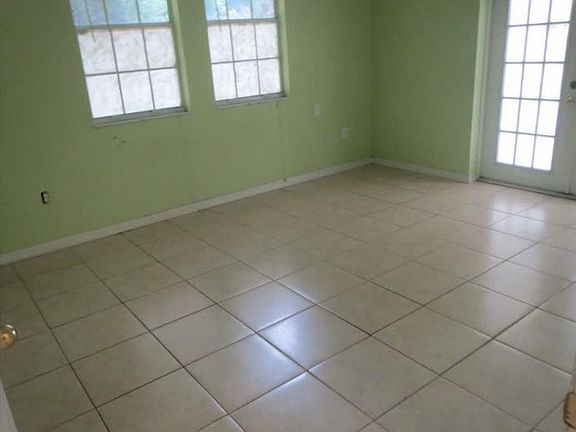 5th image of 9019 Jeanine Ln