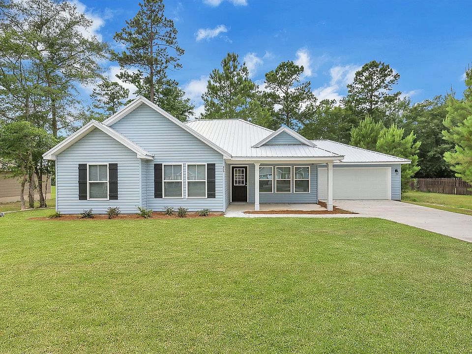 1st image of 130 Abigail Cir