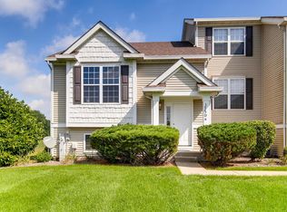 1730 Fieldstone Dr N, Shorewood, IL 60404