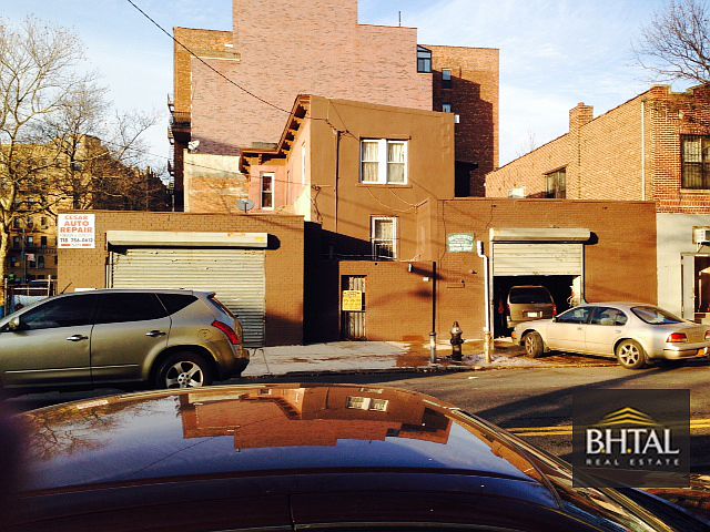 1st image of 521 E New York Ave