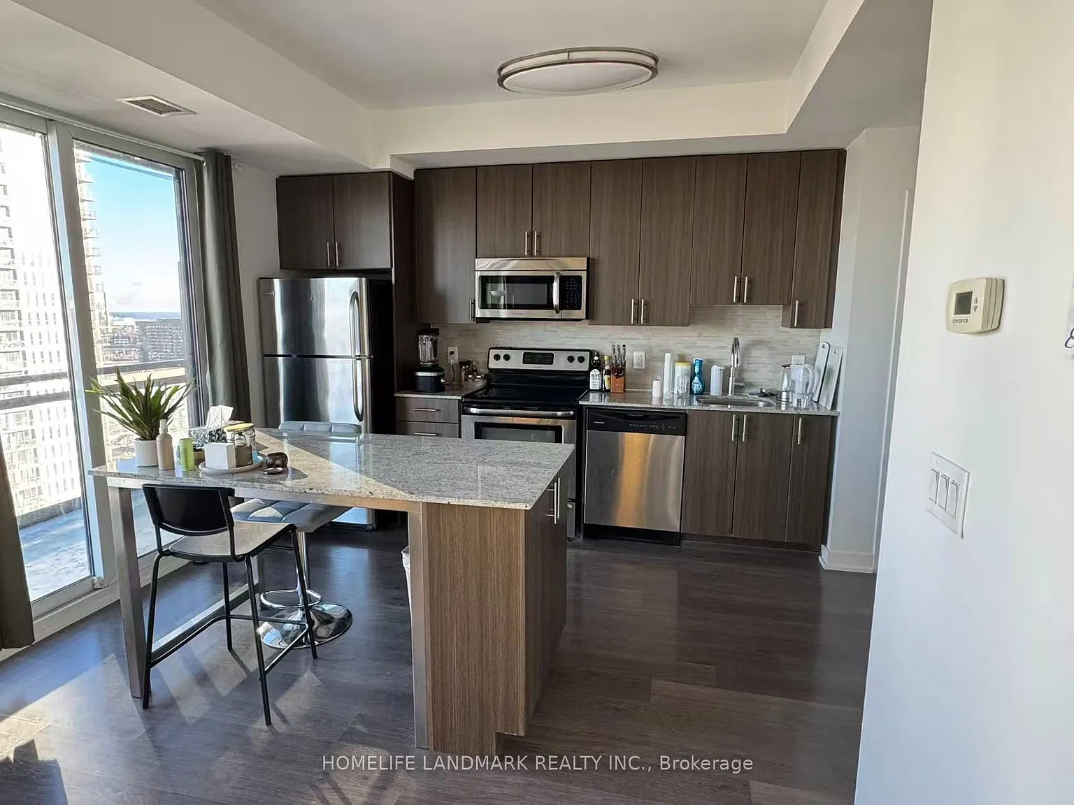 1 bed, $2,000 — Photo 2