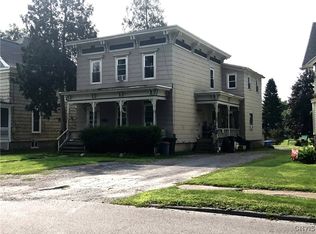 215 James St, Canastota, NY 13032