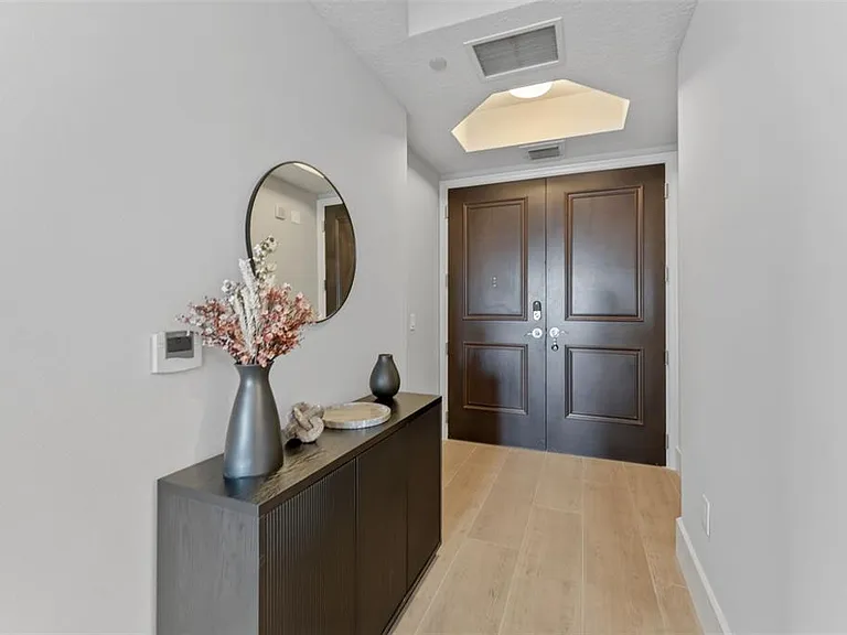 449 S 12th St #1405 — Photo 3