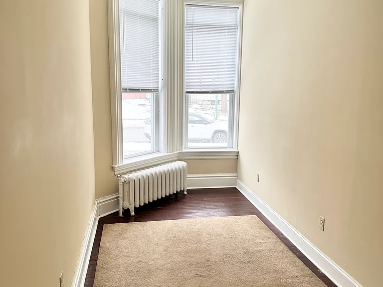 149 Keyes Ave — Photo 4