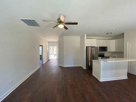 4th image of 406 N Morris St