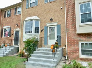 9758 High Water Ct, Burke, VA 22015