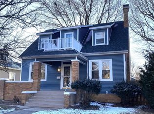 905 Troy Rd, Edwardsville, IL 62025