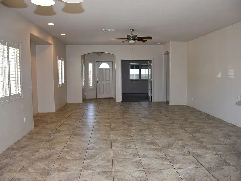 4520 Leisure Ln — Photo 17