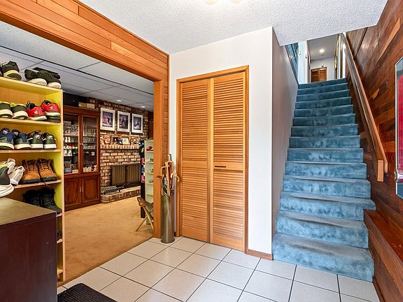 4th image of 6610 Toderick St