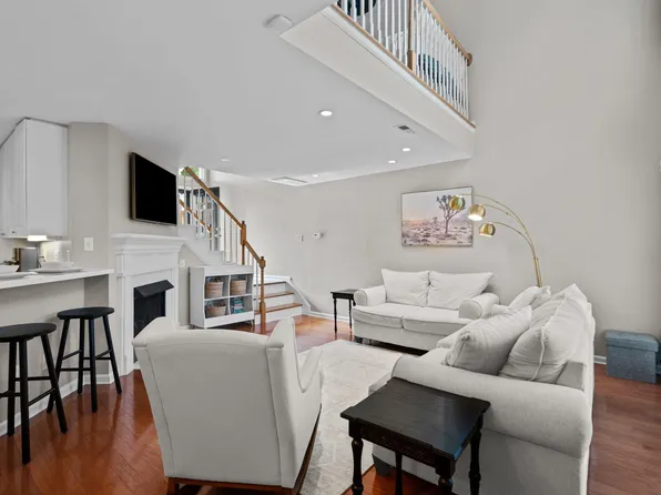 62 Lake Village Dr, Durham, NC 27713