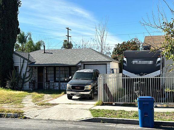 2nd image of 10227 Amboy Ave