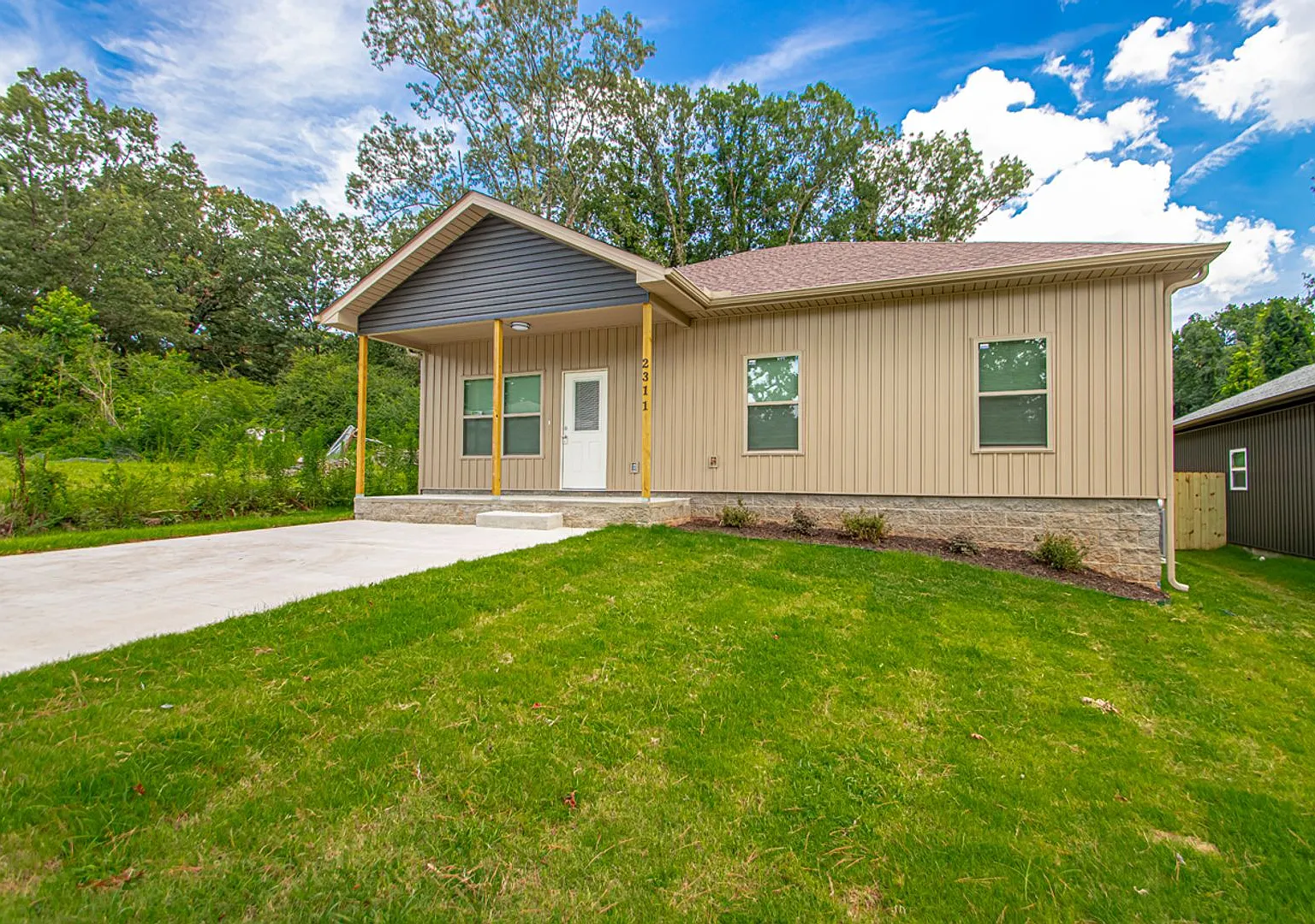 2311 Nichols Rd — Photo 4