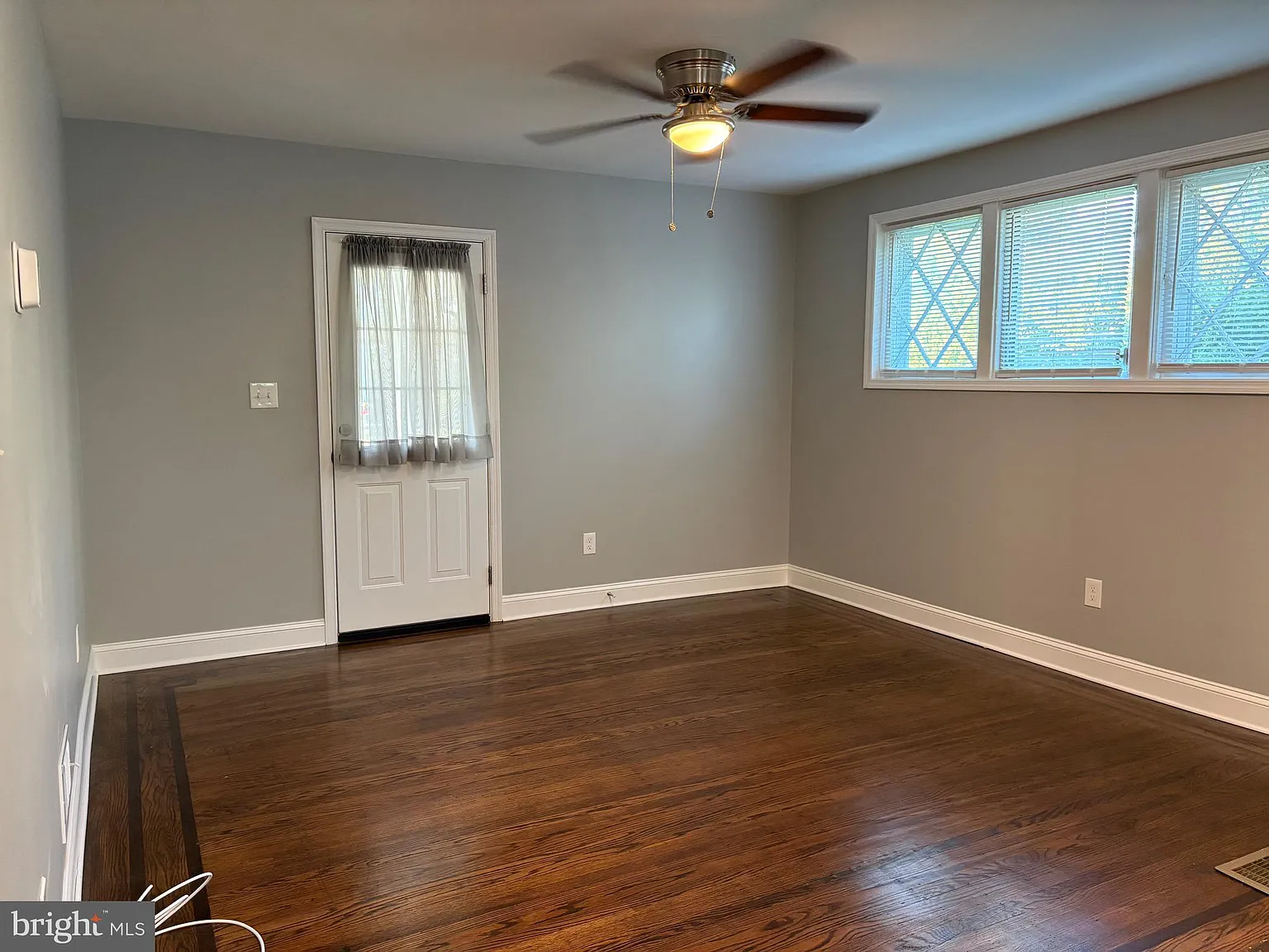 1 bed, 1432 sqft, $1,800 — Photo 4