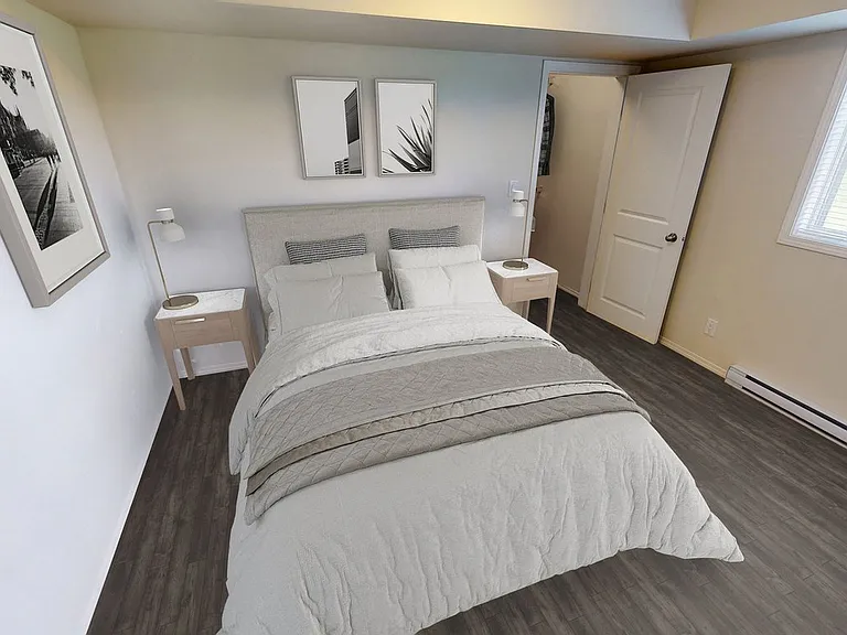 585 Ballantrae Dr — Photo 115