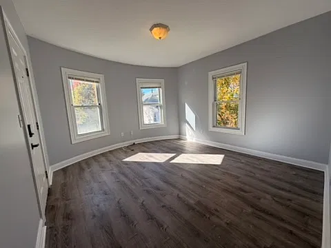 2 bed, 1000 sqft, $1,750 — Photo 1