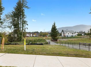 2487 Quill Dr, Nanaimo, BC V9T3X2