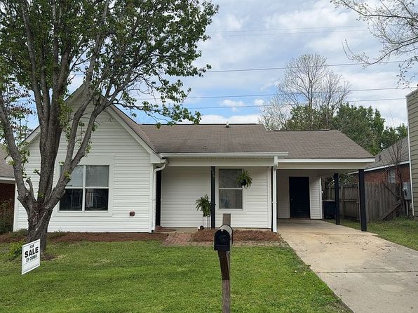 408 Pelican Way