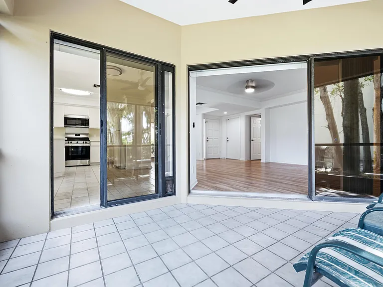 101 Waterview Dr — Photo 23