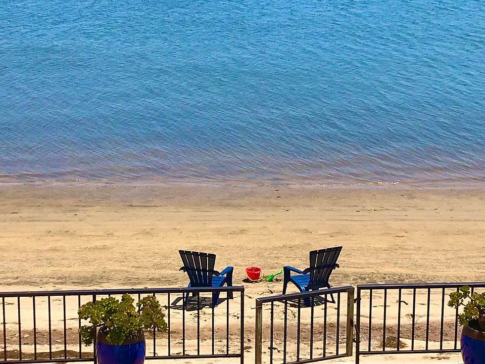 Private beach in the backyard!