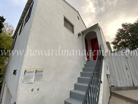 2nd image of 2025 Fox Hills Dr