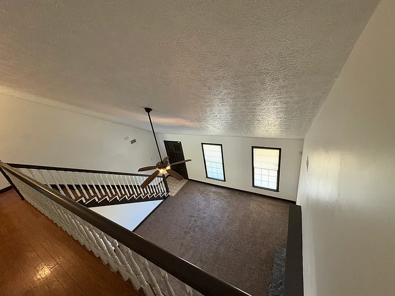 865 Bristol Way — Photo 23