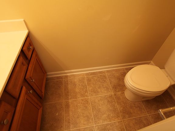 4th image of 2123 Cobblestone Dr