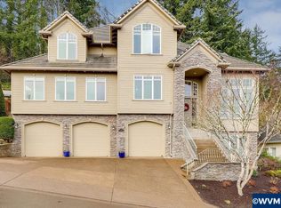 17649 Woodhurst Pl, Lake Oswego, OR