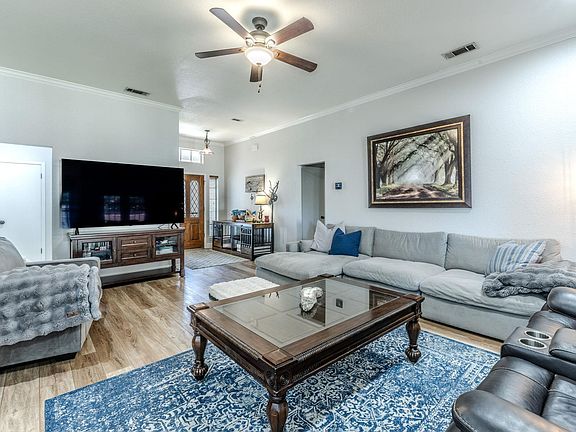 5th image of 2610 Silver Valley Ln