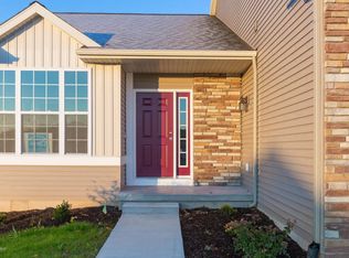 1550 Center Hill Rd SE, Lowell, MI 49331