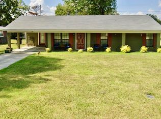 290 Stockton Dr, Greenville, MS 38703