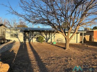 3508 Joshua Cir, Carlsbad, NM 88220