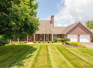 3852 Morehead Ln, Pulaski, VA 24301